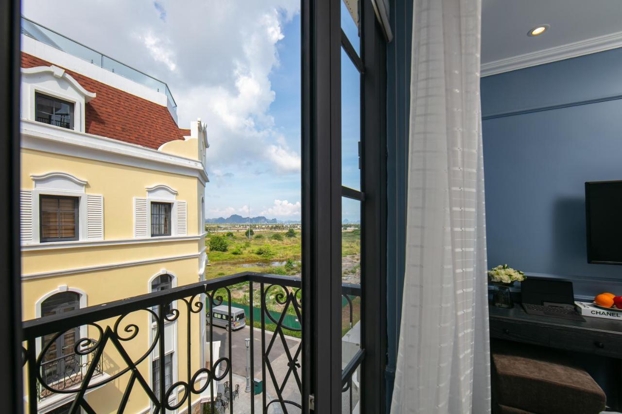 Hotel The Secret Halong Ha Long Esterno foto